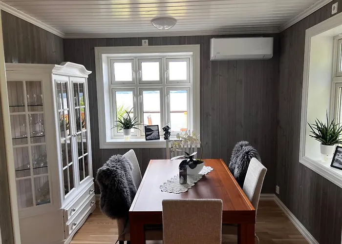 Fjord House With A Private Bay, Boats And Sauna! *